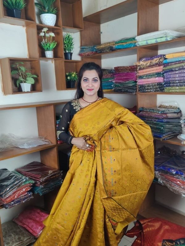 সিল্কের কাতান শাড়ি SR-3